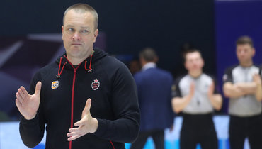 Андрей Ватутин.