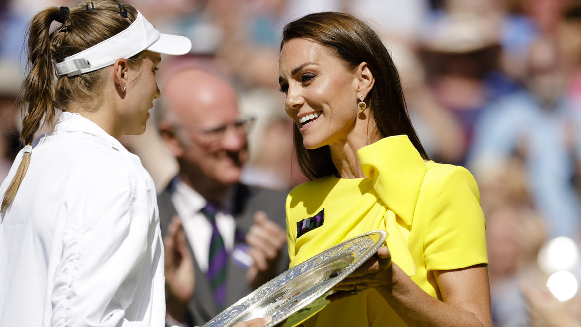 Елена Рыбакина и Кейт Миддлтон на Уимблдоне в 2022 году.