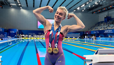 «Напевала про себя гимн России». Россиянка привезла две золотые медали с главного старта года, но зарплаты хватает на кафешки