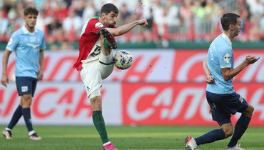 «Локомотив» — «Крылья Советов»: Карасев ошибочно не удалил Бакаева