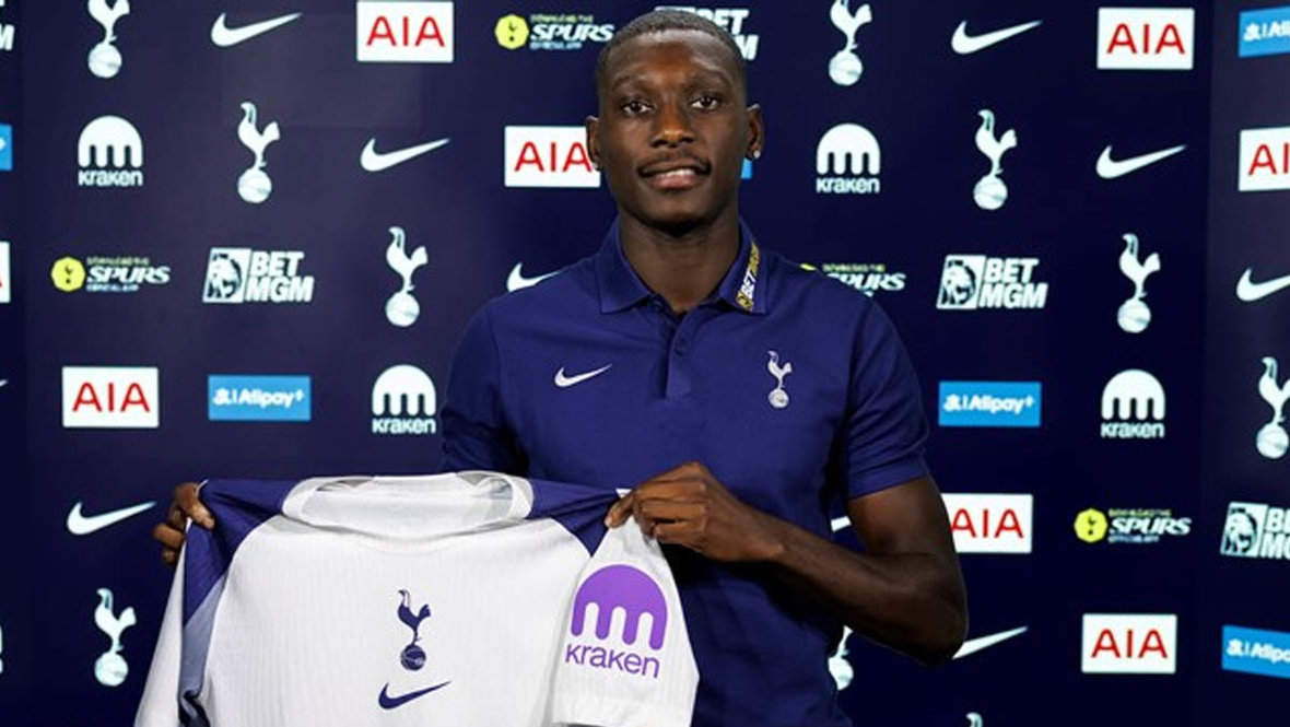 Рандаль Коло Муани.