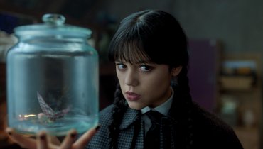 Семейство Аддамс: каким получился 2 сезон «Уэнсдей».