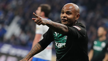 Ари вернулся в футбол! Перешел в «Броук Бойз» к Смолову и будет играть в Кубке России