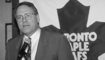 Хотел играть в СССР, а Суперсерию-1972 считал важнее побед в Кубке Стэнли. Ушел из жизни Кен Драйден