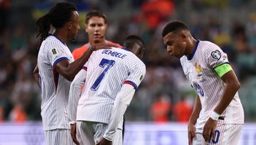 Тяжелая пятница для «ПСЖ»: Энрике упал с велосипеда и сломал ключицу, а Дембеле был заменен из-за травмы