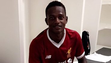 В «Рубин» переходит экс-защитник «Ливерпуля» Арройо. Ему принадлежит необычное достижение