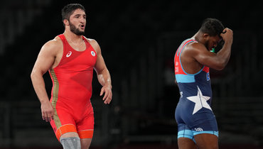 Садулаев пропустит чемпионат мира в Хорватии. Запрет на въезд в страны Шенгена снять не удалось