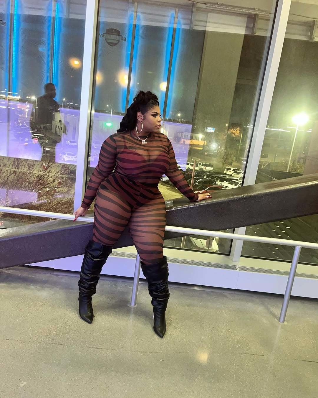 Жена Теренса Кроуфорда Алиндра.