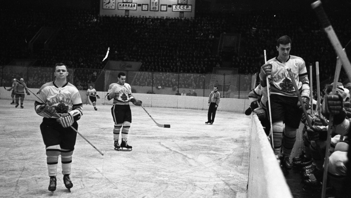 Матч сборных СССР и Канады в 1964 году.