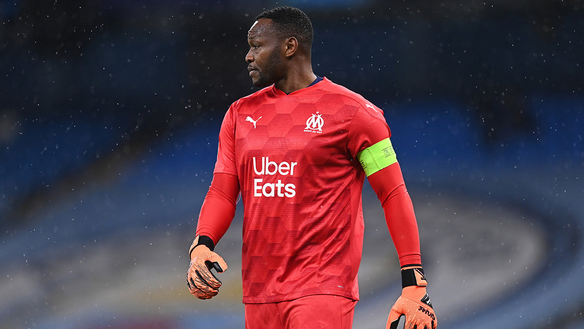 Стив Манданда.