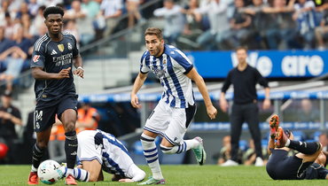 Арсен Захарян в матче против «Реала».