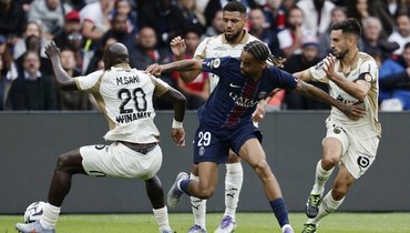 Дубль Барколя принес «ПСЖ» победу над «Лансом»