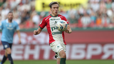 Идеальный старт сезона от Батракова: тащит «Локомотив» и попал в шорт-лист «Барселоны»