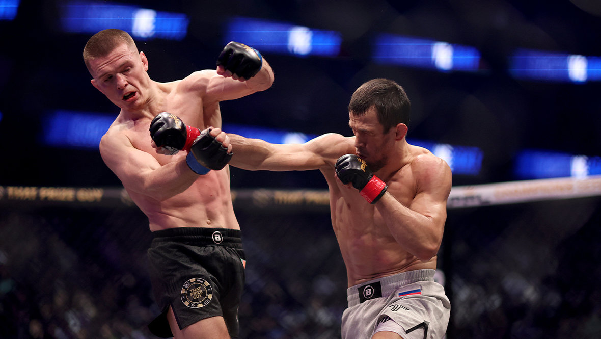 Пол Хьюз и Усман Нурмагомедов.