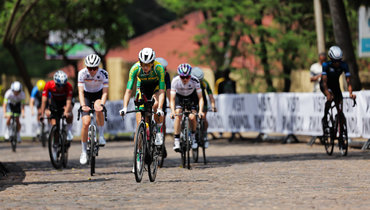 Девять прививок и запрет на рукопожатия. Стартует самый странный чемпионат мира по велошоссе