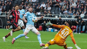 «Унион» обыграл «Айнтрахт», Берк оформил хет-трик, у Илича — четыре голевых паса