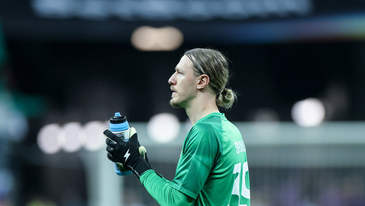 Матвей Сафонов.