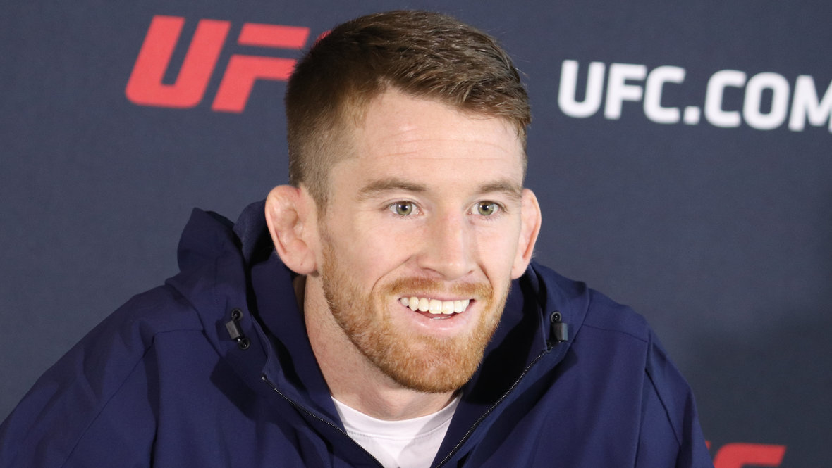 Кори Сэндхаген.