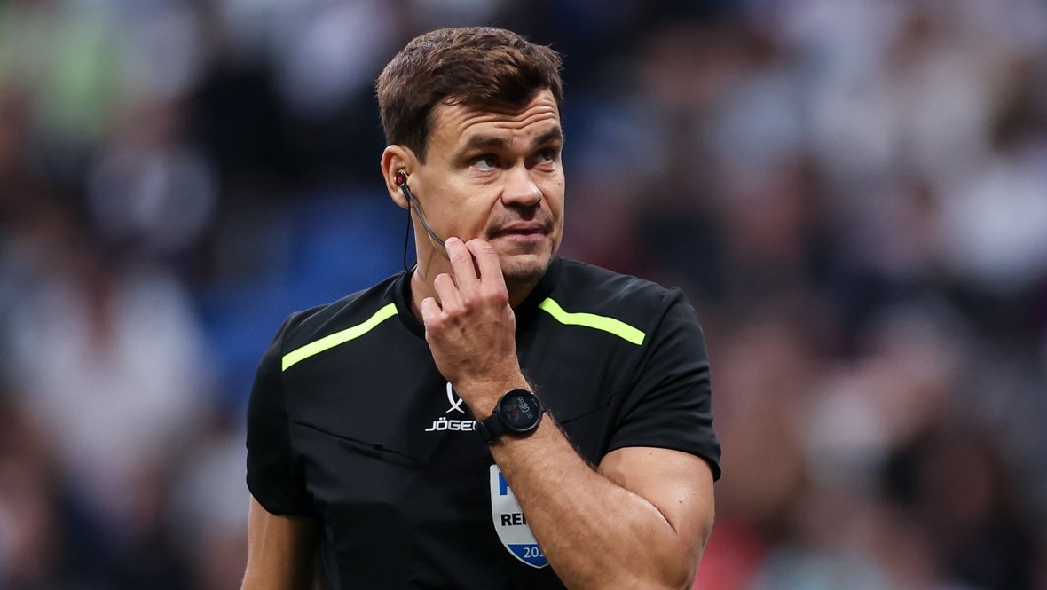 Судья Кирилл Левников.