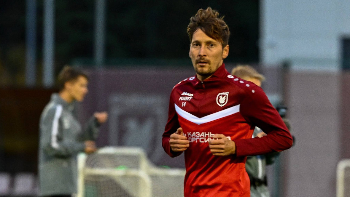 Далер Кузяев.