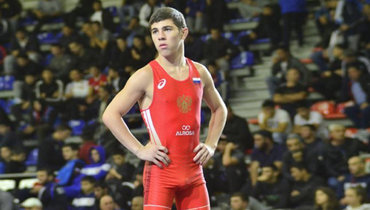 Россиянину Хадарцеву не разрешили выступать за Узбекистан. Борец получил паспорт в январе