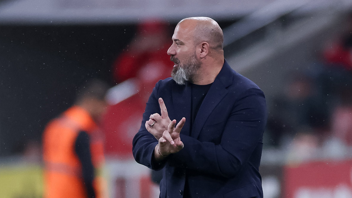 Деян Станкович.