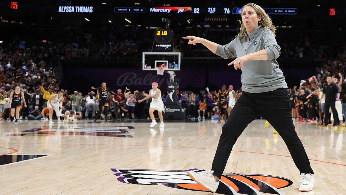 Главный тренер «Миннесоты» Шерил Рив.