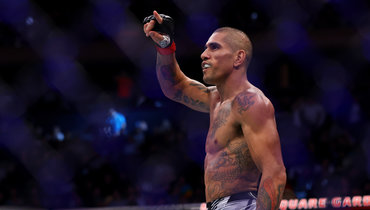 Был алкоголиком в фавелах и двойным чемпионом UFC: биография Алекса Перейры