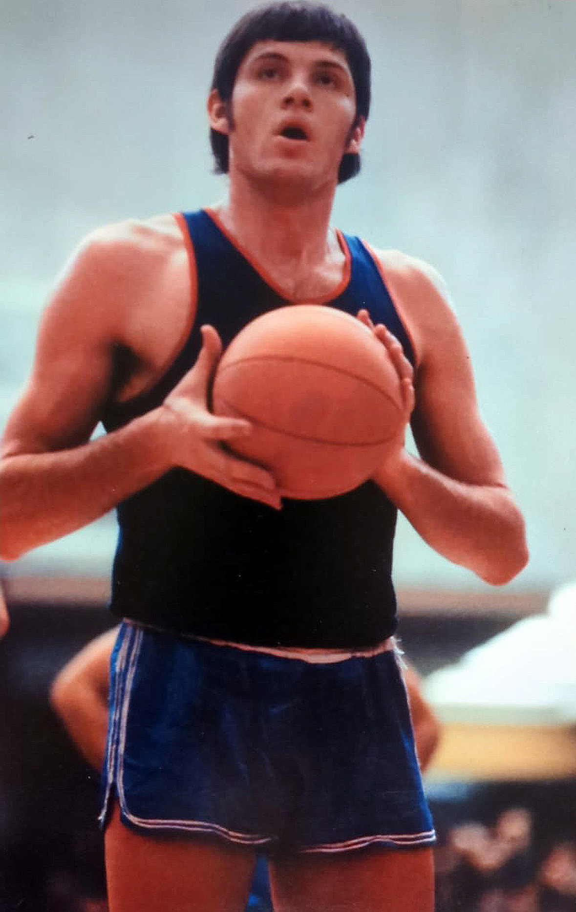 Виктор Петраков.