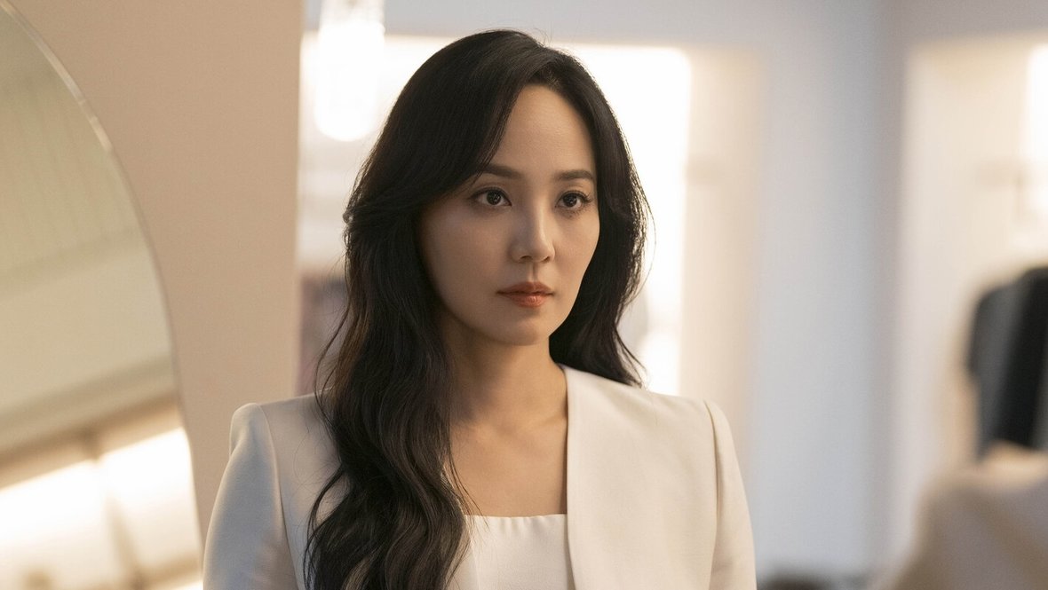 Кадр из сериала «Первая леди», реж. Ли Хо-хен, MBN, Artist Studio II, Roadshow Plus