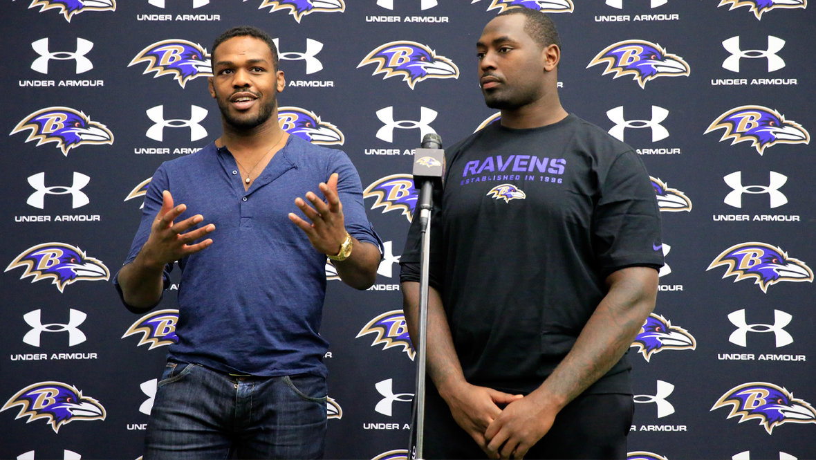 Джон Джонс и Артур Джонс.