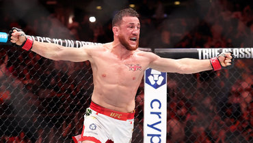 Мераб Двалишвили — Кори Сэндхаген: трансляция боя турнира UFC 320