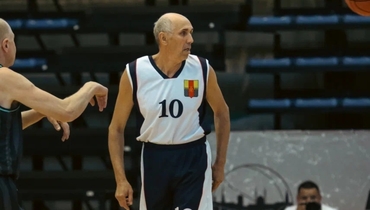 Александр Потапов.