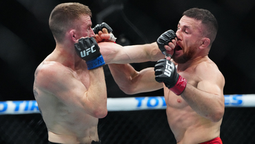 Двалишвили победил американца Сэндхагена и защитил титул чемпиона UFC