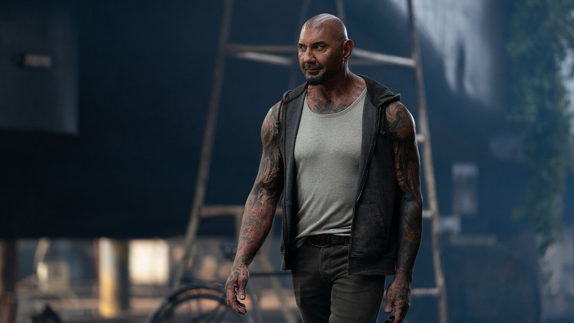 Кадр из фильма «Мир в огне», реж. Д. Д. Перри, Black Bear