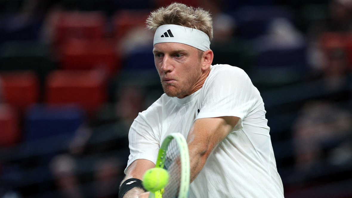 Алехандро Давидович Фокина.