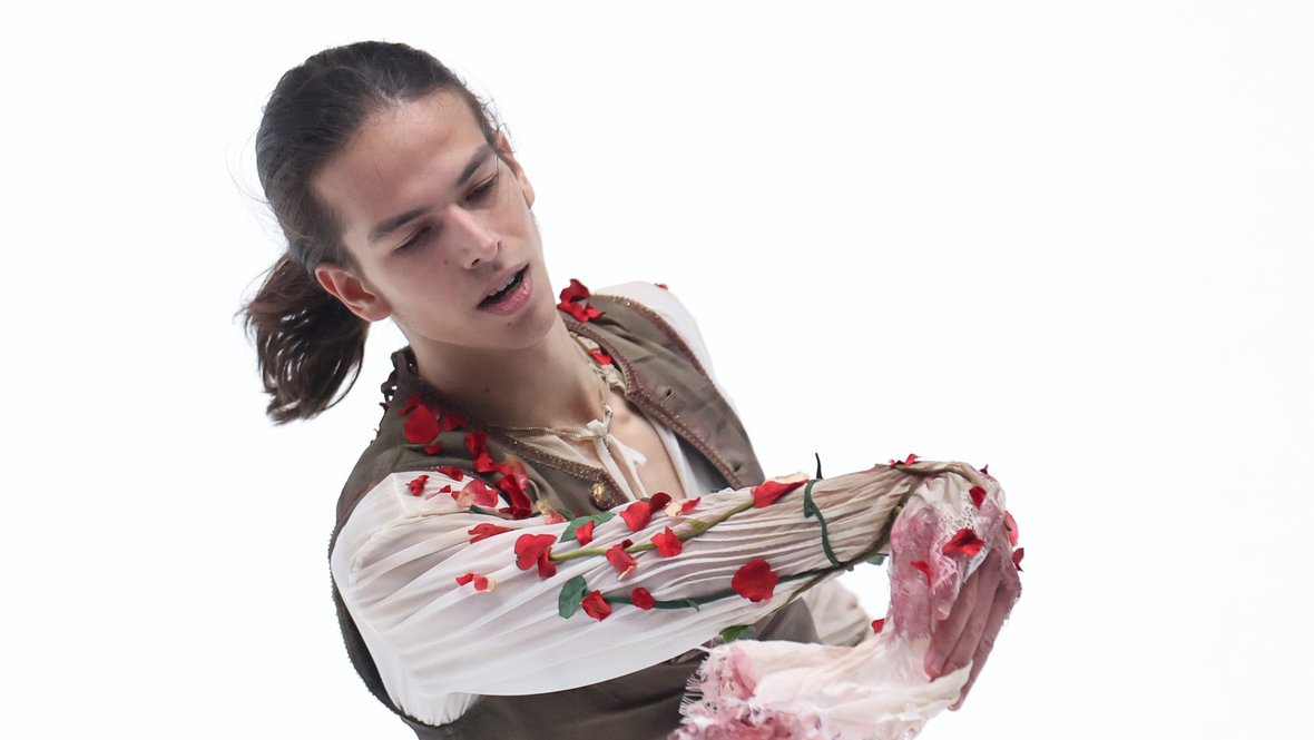 Петр Гуменник.