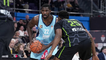 Яркий антураж, шоу и бонусы за каждый матч. Как стартовал новый турнир от Единой лиги