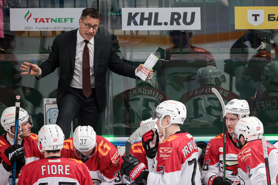 Главный тренер «Авангарда» Ги Буше.