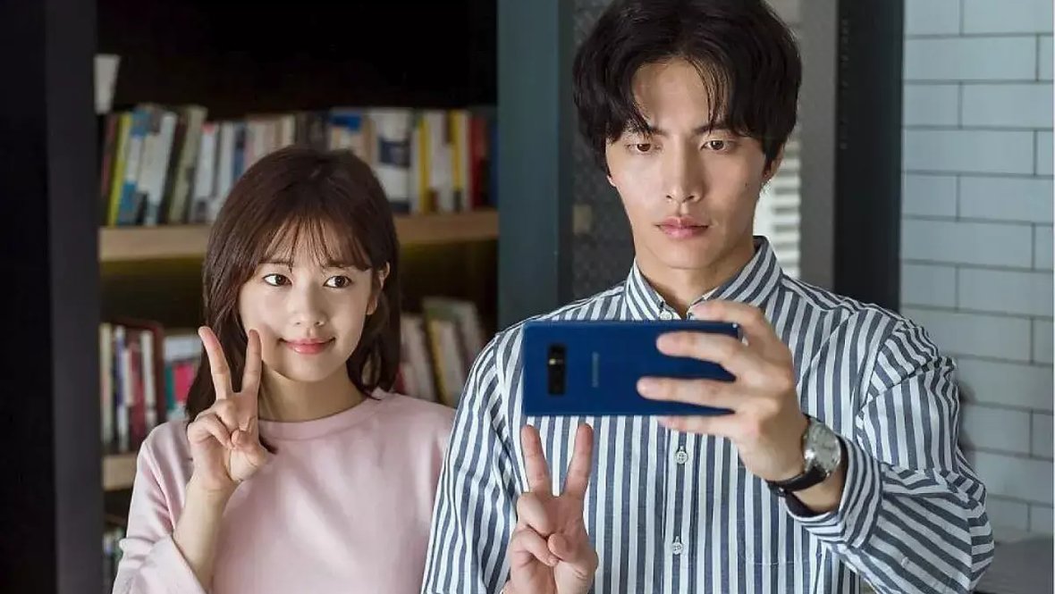 Кадр из сериала «Наша первая жизнь», реж. Пак Чун Хва, Нам Сону, Studio Dragon