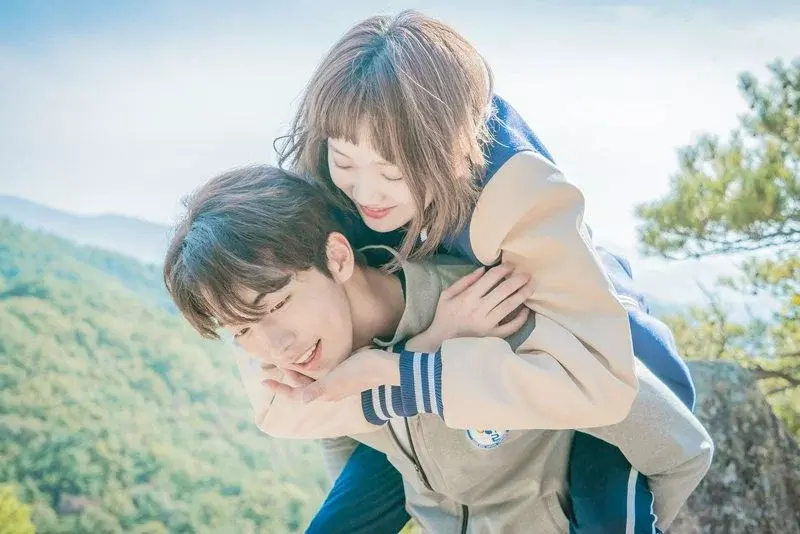 Кадр из сериала «Фея тяжелой атлетики», реж. О Хен Джон/ Netflix