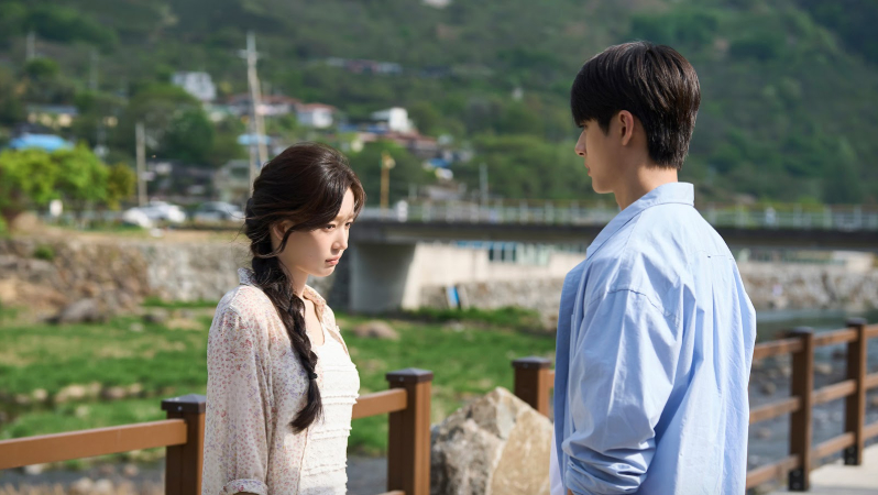 Кадр из сериала «Во-первых, ради любви», реж. Ю Джэ Вон, Studio Dragon