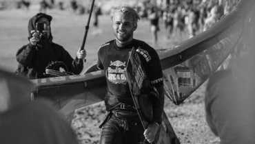 Известного экстремала Грэма Хоуза убила стая китов: получил удар тяжестью в тонну