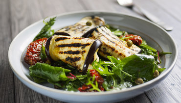 Салат с баклажанами