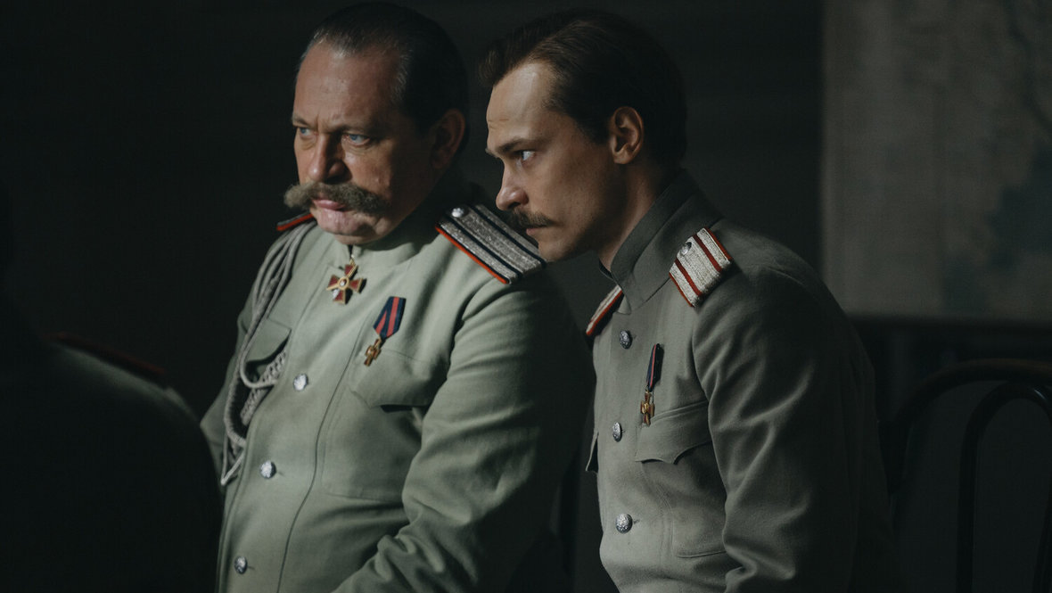 Кадр из сериала «Хроники русской революции», реж. Андрей Кончаловский, START