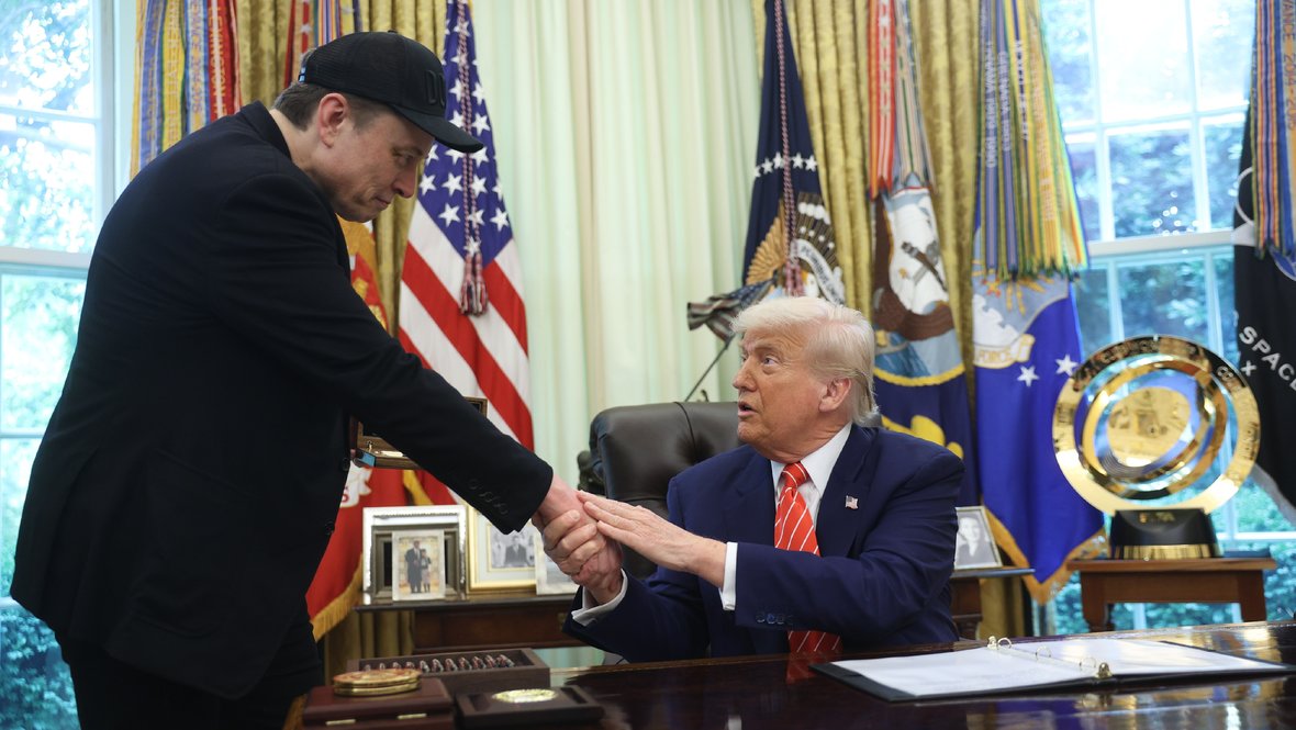 Илон Маск с Дональдом Трампом.