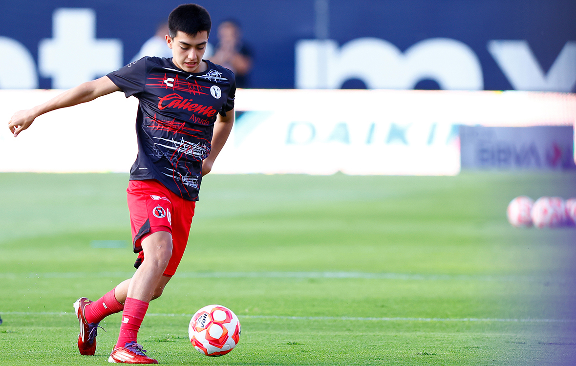 Хильберто Мора.