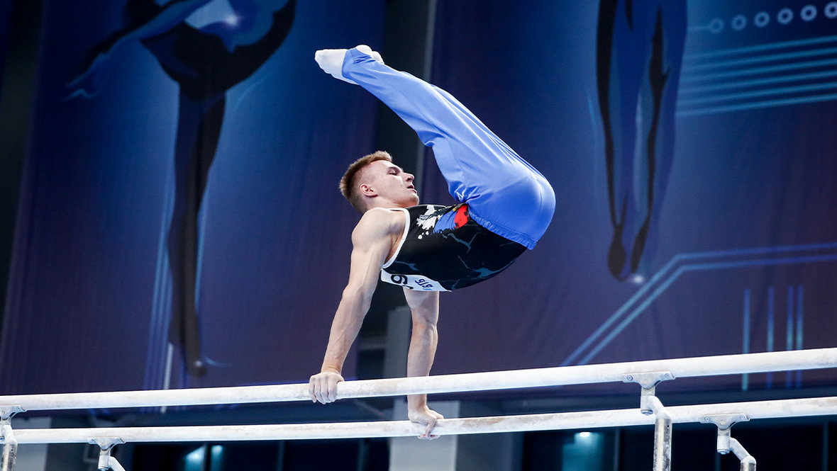 Даниел Маринов.