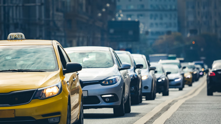 Машины в Москве
