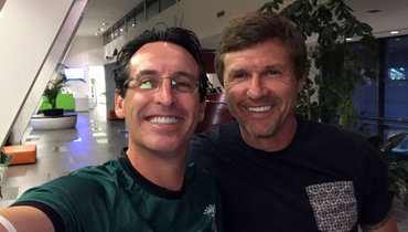 Мох — об Эмери: «Закрытый, консервативный. Но порядочный, правильно воспитан»